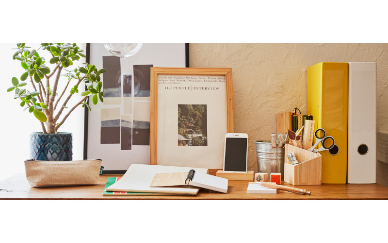 FRONTIER JAPAN株式会社